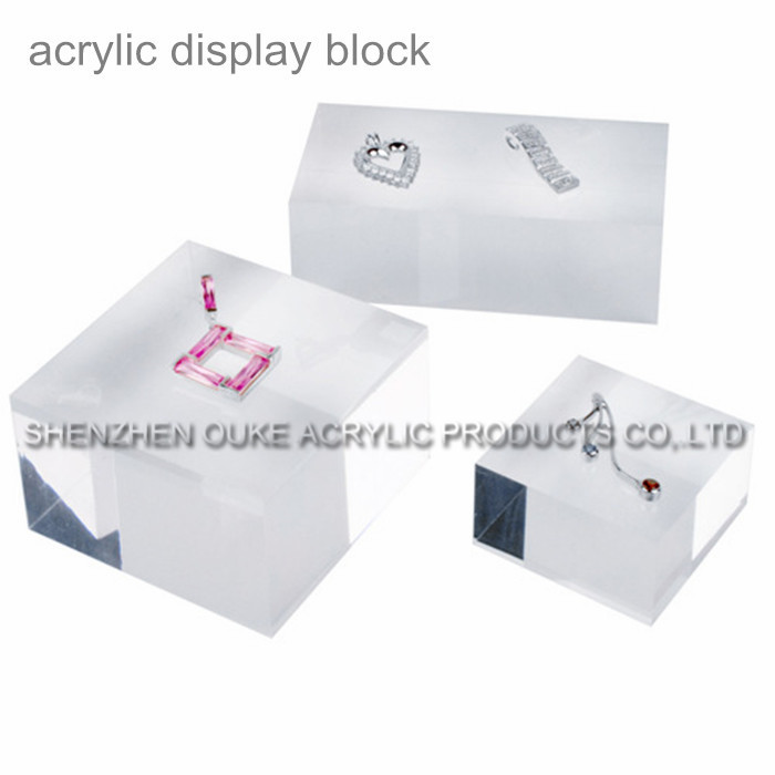 acrylic ring display block.jpg