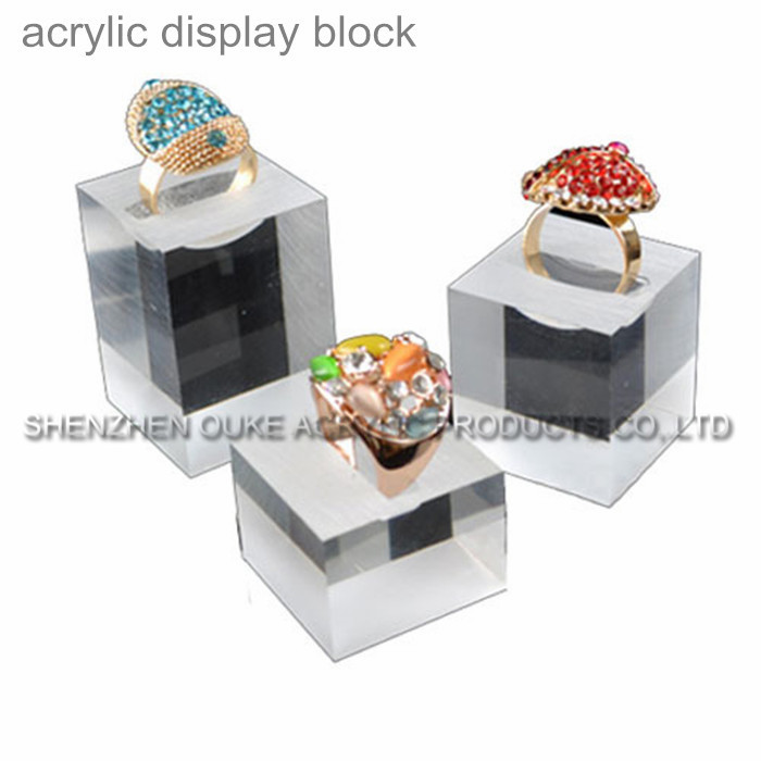 acrylic ring display  block wholesale.jpg